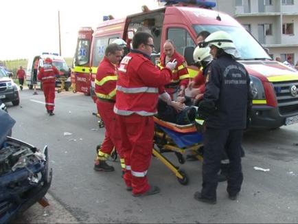 Accident cu 5 victime în cartierul lui Călin Raita (FOTO)